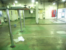 2.ホンダカーズ福岡　工場床塗装　油除去完了