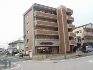 筑紫野市　ファーストフジ２１　屋上防水工事