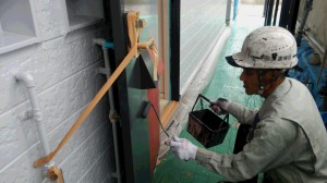 福岡市　南区　ドミール老司　玄関ドア塗装工
