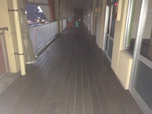 大野城市　幼稚園　塗装工事　廊下床塗装　完了