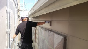 小郡市　塗装工事　Ｎ様邸　外壁上塗り　１回目