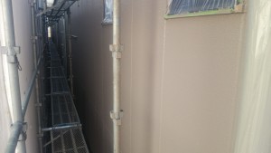 福岡市博多区　FMT　塗装工事　外壁　下塗り　完了