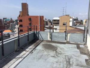 福岡市　天神　ライフビル　屋上　鉄部塗装　完了