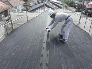 筑紫野市　T様邸　塗装工事　屋根塗装　棟板金　ケレン