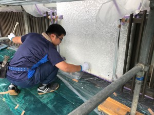 熊本県　塗装工事　外壁塗装中