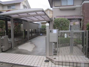 筑紫野市　Ｋ様邸　カーポート取替え工事　　完了