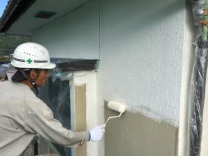 筑紫野市　塗装工事　Ｈ様邸　外壁塗装　下塗り