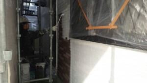 筑紫野市　外壁　塗装工事　A様邸　サイディングボード　塗装　下塗り　日本ペイント　パーフェクトサーフ