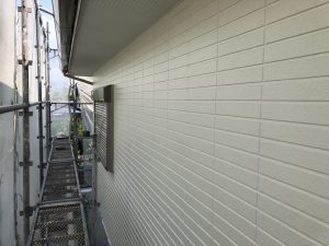 福岡県　小郡市　Ｈ様邸　住宅塗装工事　外壁塗装　パーフェクトセラミックトップＧ　上塗り　完了