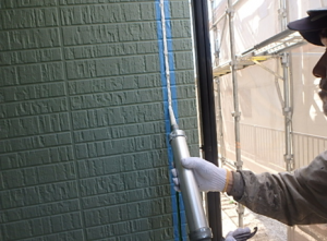 小郡市　M様邸　外壁塗装工事　シーリング打ち替え　シール材充填
