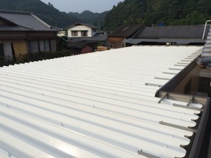 熊本県　光林寺　折半屋根　塗装工事　完了