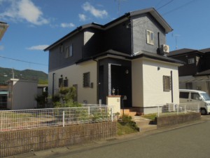 福岡県　筑紫野市　Ｙ様邸　外壁　屋根　塗装工事　施工後