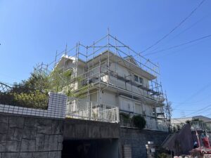 佐賀県　基山町　外壁屋根塗装工事　着工中