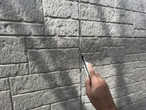 筑紫野市　外壁塗装　シーリング打ち替え工事　既存撤去作業