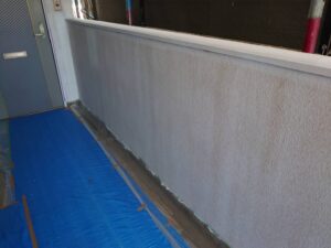 福岡市外壁塗装工事　下塗り　日本ペイント　パーフェクトフィラー　完了
