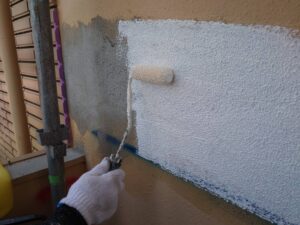 福岡市外壁塗装工事　下地補修箇所　肌合わせ補修塗装　パーフェクトフィラー